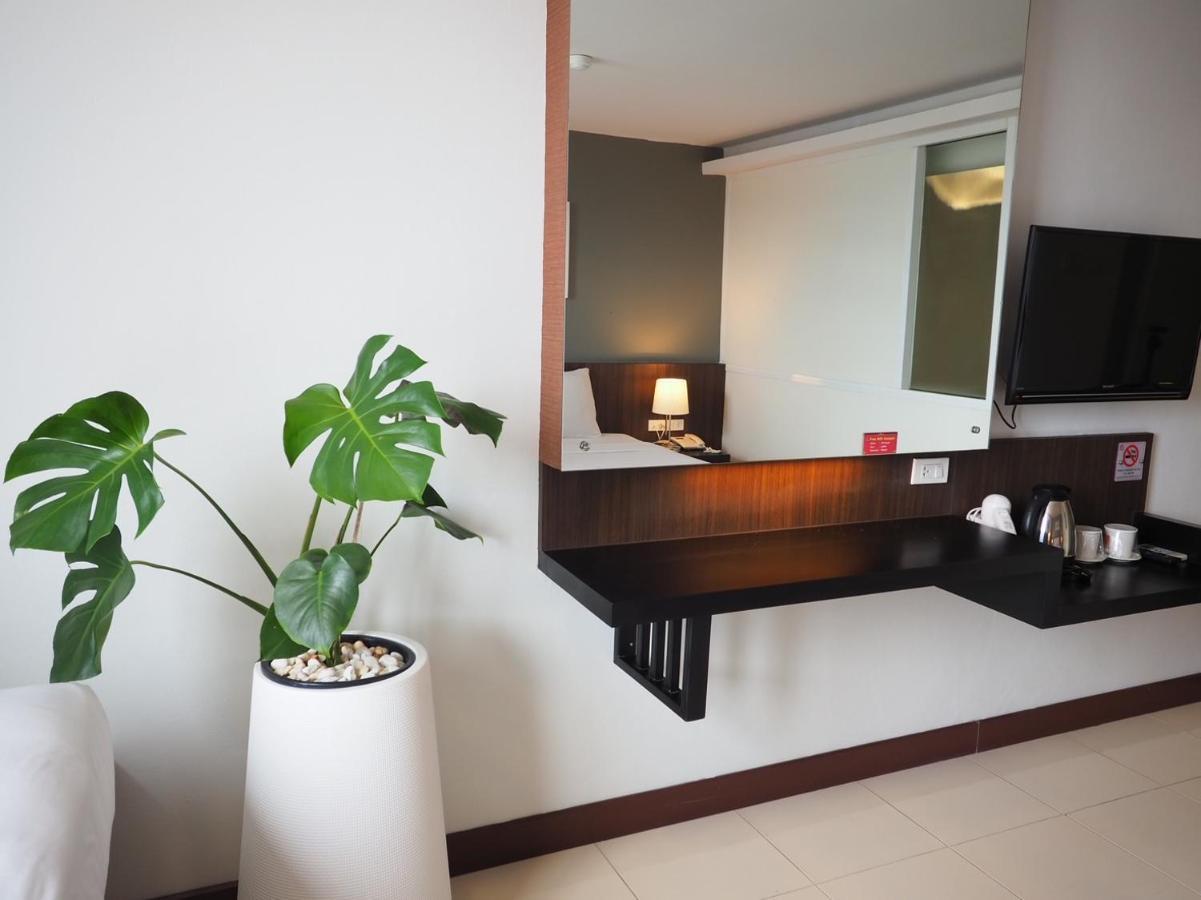 Pb Grand Hotel Hat Yai Ngoại thất bức ảnh