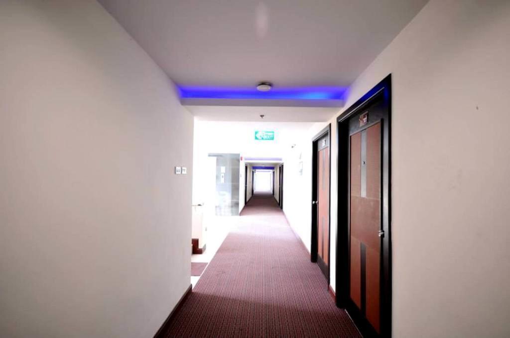 Pb Grand Hotel Hat Yai Ngoại thất bức ảnh
