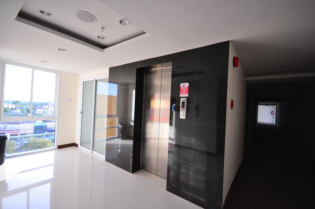 Pb Grand Hotel Hat Yai Ngoại thất bức ảnh