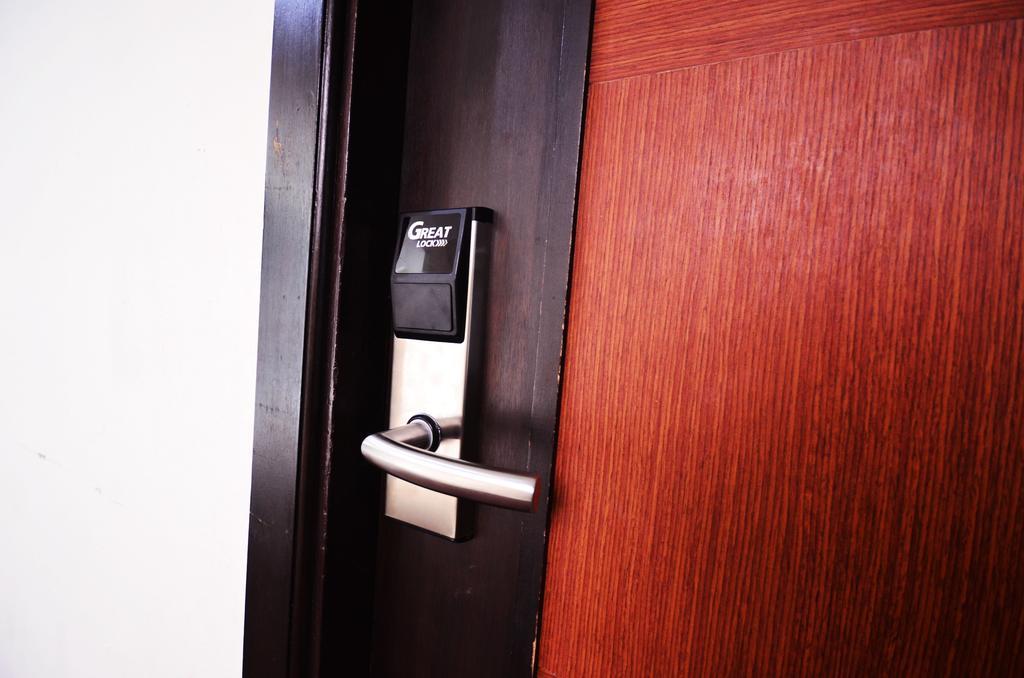 Pb Grand Hotel Hat Yai Ngoại thất bức ảnh